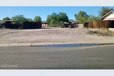 1574 Calle Guadalajara #0, Tucson, AZ 85713 - Photo 5