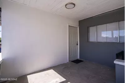 111 E Dumbauld Street, Nogales, AZ 85621 - Photo 21