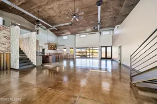 33977 S Twin Hawk Ln, Marana, AZ 85658 - Photo 11