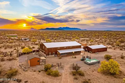 33977 S Twin Hawk Lane, Marana, AZ 85658 - Photo 1