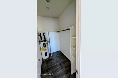1810 E Blacklidge Drive #4224, Tucson, AZ 85719 - Photo 9