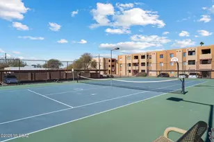 1810 E Blacklidge Dr, Tucson, AZ 85719 - Photo 11