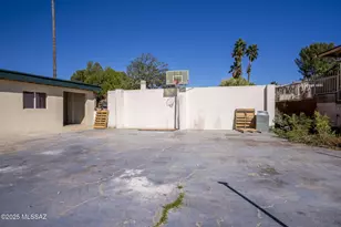 776 N Linda Vista Dr, Nogales, AZ 85621 - Photo 33