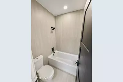 8172 E Galinda Drive, Tucson, AZ 85750 - Photo 21