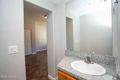 33 E Walker Place, Tucson, AZ 85706 - Photo 7