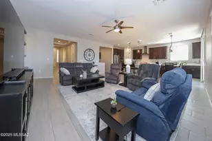 9770 S Desert Flint Dr, Tucson, AZ 85747 - Photo 5