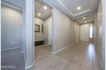 9770 S Desert Flint Drive, Tucson, AZ 85747 - Photo 3