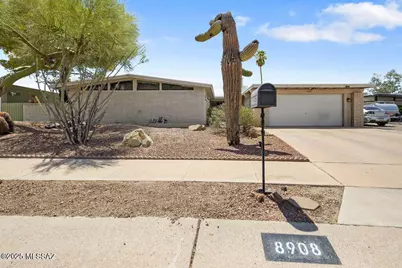 8908 E Maple Leaf Drive, Tucson, AZ 85710 - Photo 1