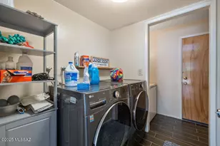 8908 E Maple Leaf Dr, Tucson, AZ 85710 - Photo 7