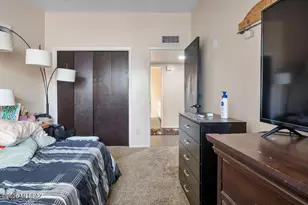 8908 E Maple Leaf Dr, Tucson, AZ 85710 - Photo 25