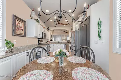 963 W Union Bell Drive, Green Valley, AZ 85614 - Photo 19