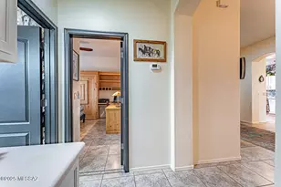 963 W Union Bell Dr, Green Valley, AZ 85614 - Photo 33