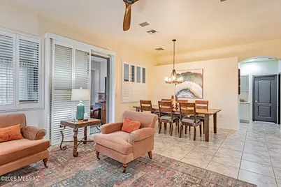 963 W Union Bell Drive, Green Valley, AZ 85614 - Photo 11