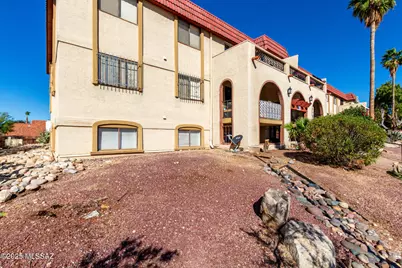 6325 N Barcelona Lane #711, Tucson, AZ 85704 - Photo 3