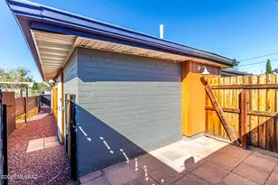 225 W 1st St, Tucson, AZ 85705 - Photo 47