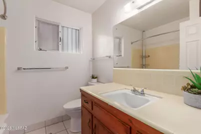 2215 E Calle Alta Vista, Tucson, AZ 85719 - Photo 25