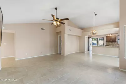 231 E Highcourte Lane, Oro Valley, AZ 85737 - Photo 5