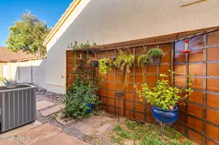 231 E Highcourte Ln, Oro Valley, AZ 85737 - Photo 29