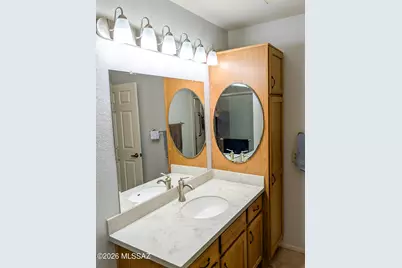 14026 N Green Tree Drive, Oro Valley, AZ 85755 - Photo 11