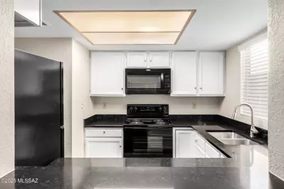 1665 N Rio Yaqui, Green Valley, AZ 85614 - Photo 13