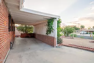 7018 E Calle Betelgeux, Tucson, AZ 85710 - Photo 5