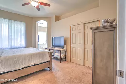 10991 N Double Eagle Court, Oro Valley, AZ 85737 - Photo 17