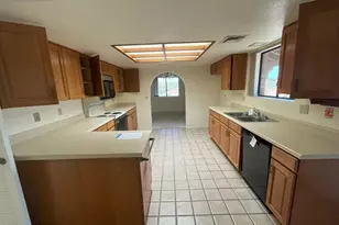 1820 W Camino Urbano, Green Valley, AZ 85622 - Photo 7