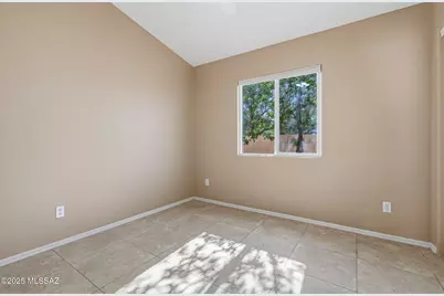 10979 N Double Eagle Court, Oro Valley, AZ 85737 - Photo 19