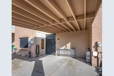 1512 W Via Del Jarrito, Green Valley, AZ 85622 - Photo 13