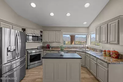 14171 N Gibson Trail, Tucson, AZ 85755 - Photo 9