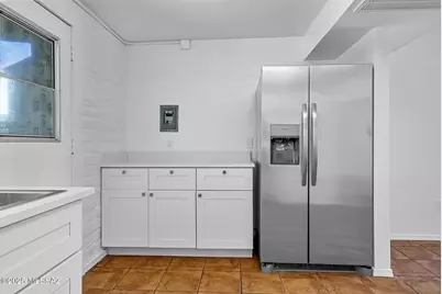 344 S Paseo Pena #B, Green Valley, AZ 85614 - Photo 7