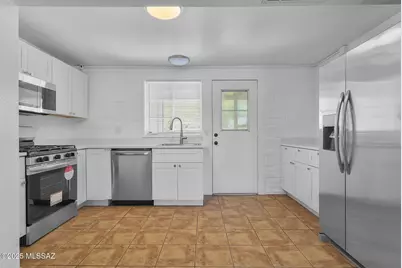 344 S Paseo Pena #B, Green Valley, AZ 85614 - Photo 5