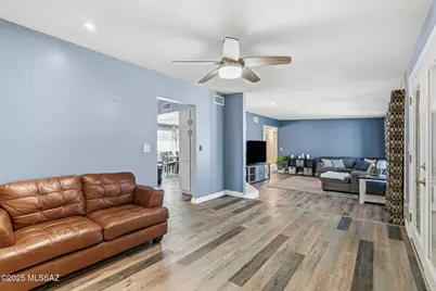 9600 E Watson Drive, Tucson, AZ 85730 - Photo 9