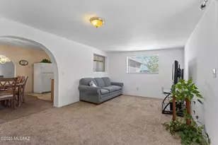 7840 E Dogwood St, Tucson, AZ 85730 - Photo 11