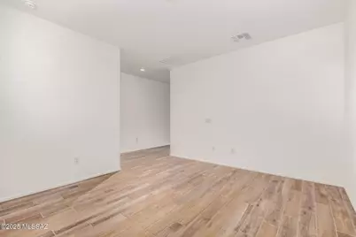 9721 E Copper Glance Trail, Tucson, AZ 85747 - Photo 17