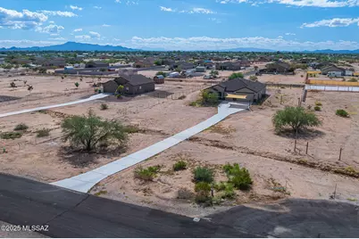 17165 W Sharps Rd, Marana, AZ 85653 - Photo 49