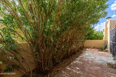 9838 E 1st Street, Tucson, AZ 85748 - Photo 27