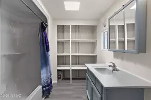 4410 W Elvado Rd, Tucson, AZ 85746 - Photo 31