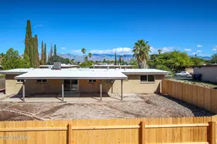 8418 E Rolling Ridge St, Tucson, AZ 85710 - Photo 29