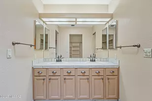 1006 N Paseo Iris, Green Valley, AZ 85614 - Photo 29