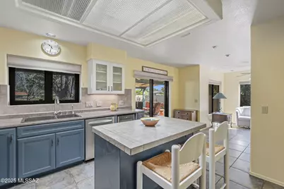 1006 N Paseo Iris, Green Valley, AZ 85614 - Photo 23