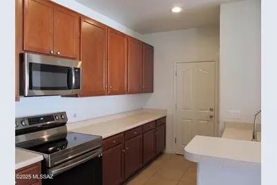 748 W Paseo Celestial, Sahuarita, AZ 85629 - Photo 5