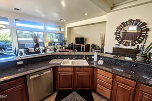 13816 N Topflite Dr, Oro Valley, AZ 85755 - Photo 5