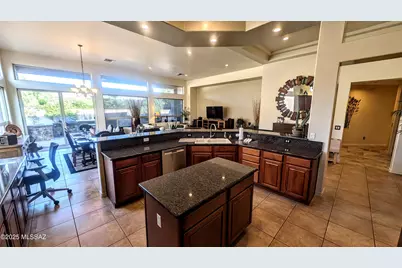 13816 N Topflite Drive, Oro Valley, AZ 85755 - Photo 15