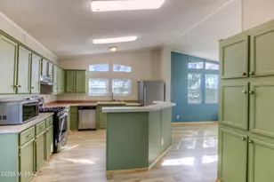 16900 W Jaguar Ln, Marana, AZ 85653 - Photo 11