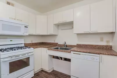770 N Dodge Boulevard #10, Tucson, AZ 85716 - Photo 9