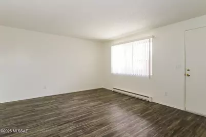 2625 N Alvernon Way #B3, Tucson, AZ 85712 - Photo 7
