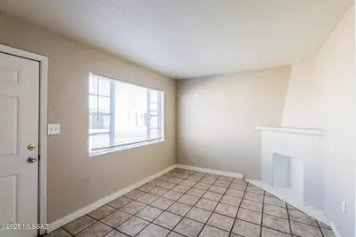 302 W Flores Street #11, Tucson, AZ 85705 - Photo 3