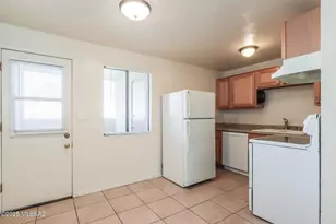 455 W Kelso St, Tucson, AZ 85705 - Photo 9