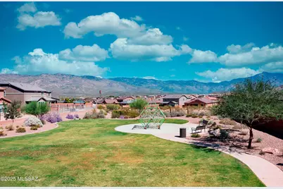 13435 E Homesteaders Lane, Tucson, AZ 85747 - Photo 37